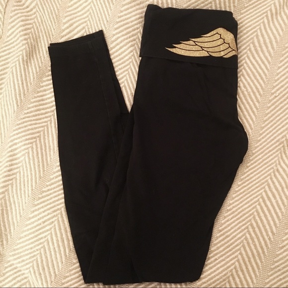 Victoria's Secret Pants - Angel wing yoga pants